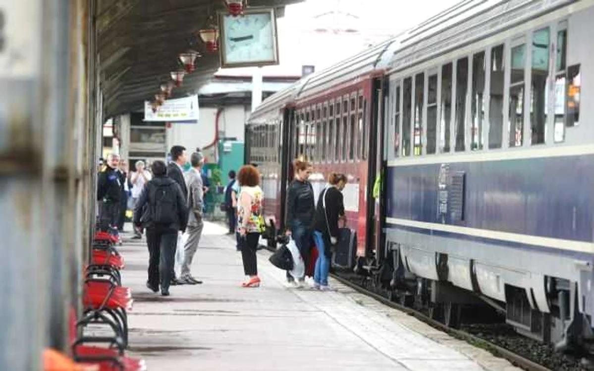 Ora de iarna 2015. Mersul trenurilor nu va fi afectat de schimbarea orei Foto:Adevărul