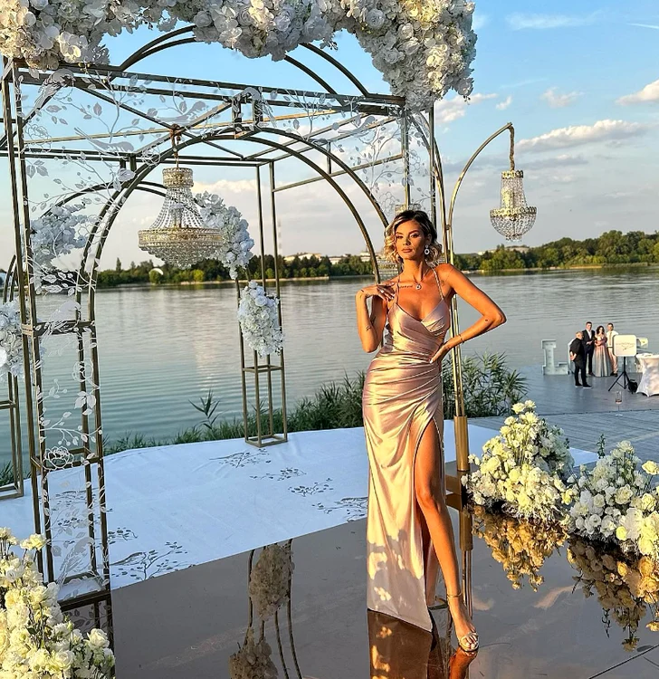 Ramona Olaru a avut o rochie superbă / foto: Instagram