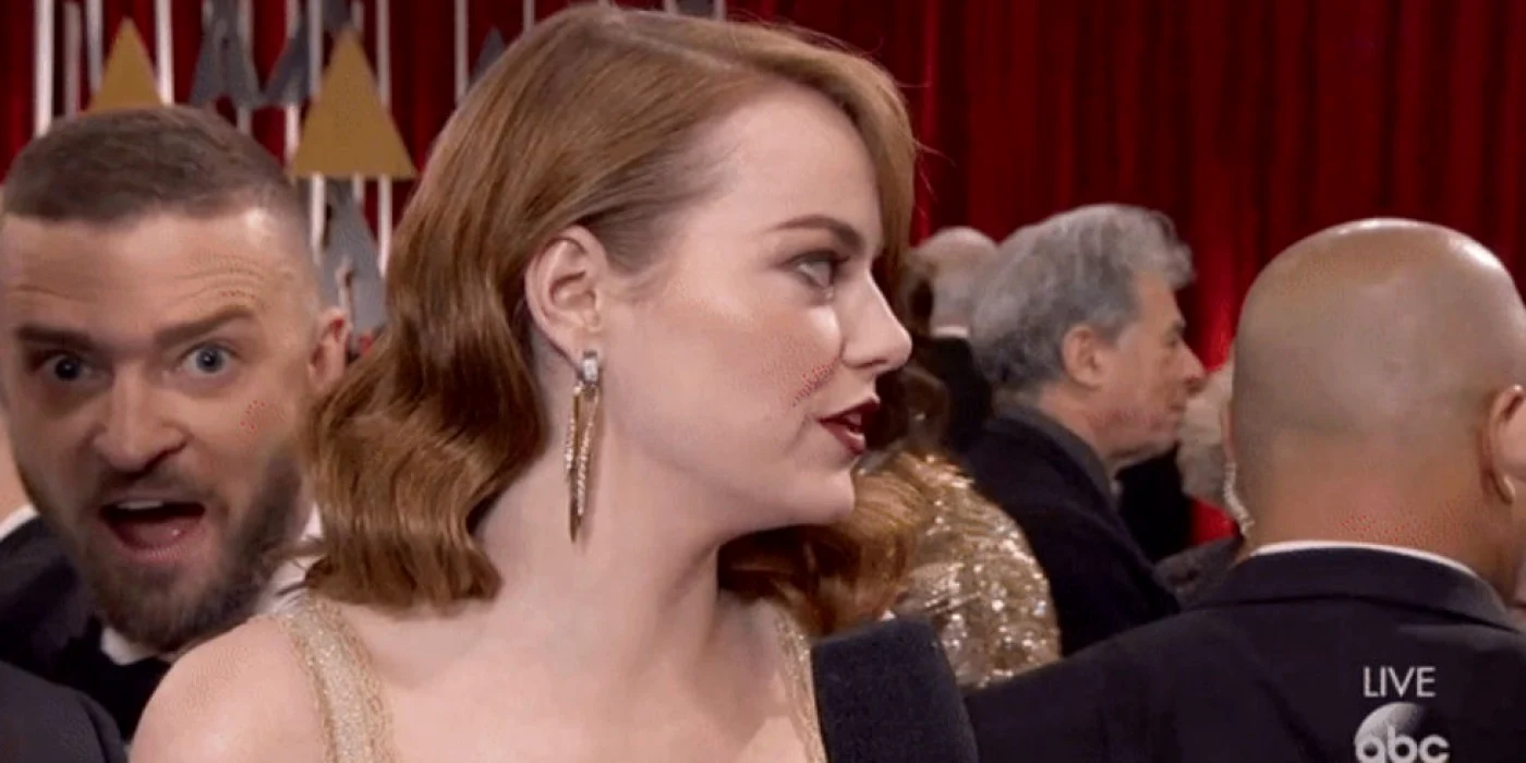 Justin Timberlake a vrut să se facă remarcat în timpul unui interviu oferit de Emma Stone FOTO Captură video