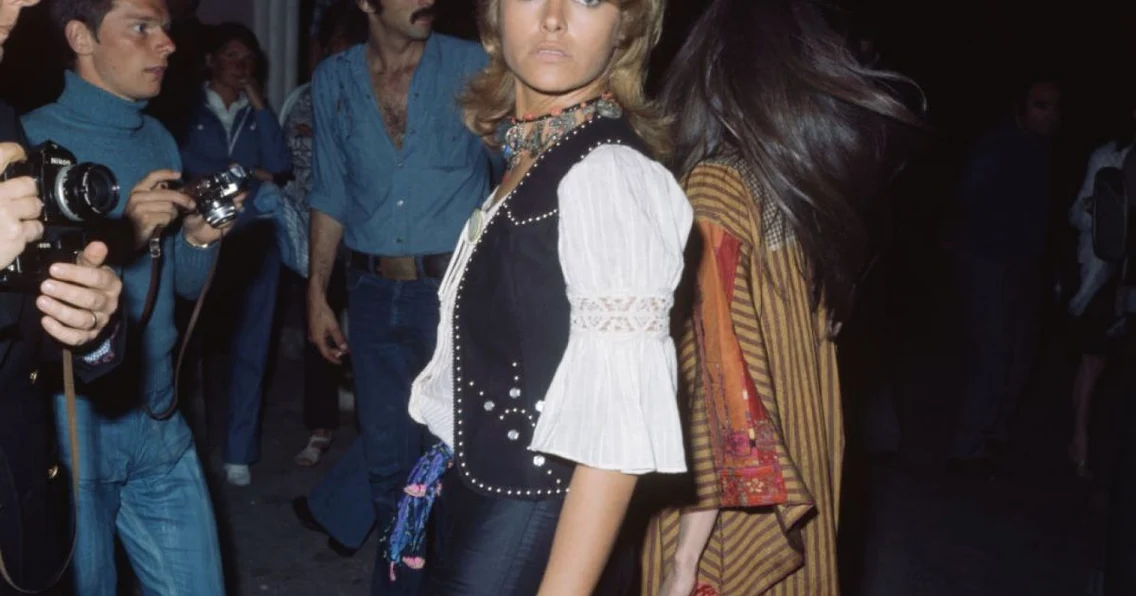 Actriţa Nathalie Delon la nunta lui Mick Jagger cu Bianca Perez-Mora Macias in Saint-Tropez Franţa mai 1971 FOTO Getty Images / Keystone / Hulton Archive