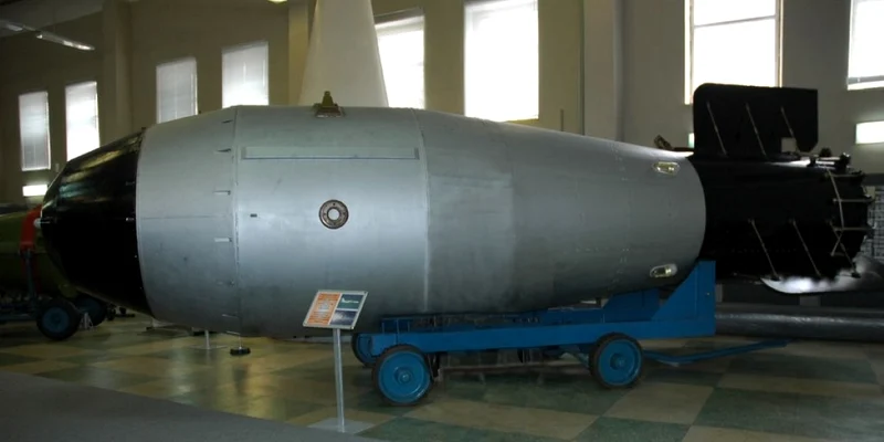 tar Bomb Wikipedia jpg
