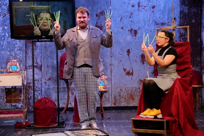 În spectacolul „Lecţia” de Eugen Ionescu, alături de Gabriel Răuţă