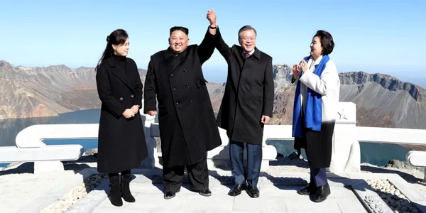 Moon Jae-in kim Jong- Un