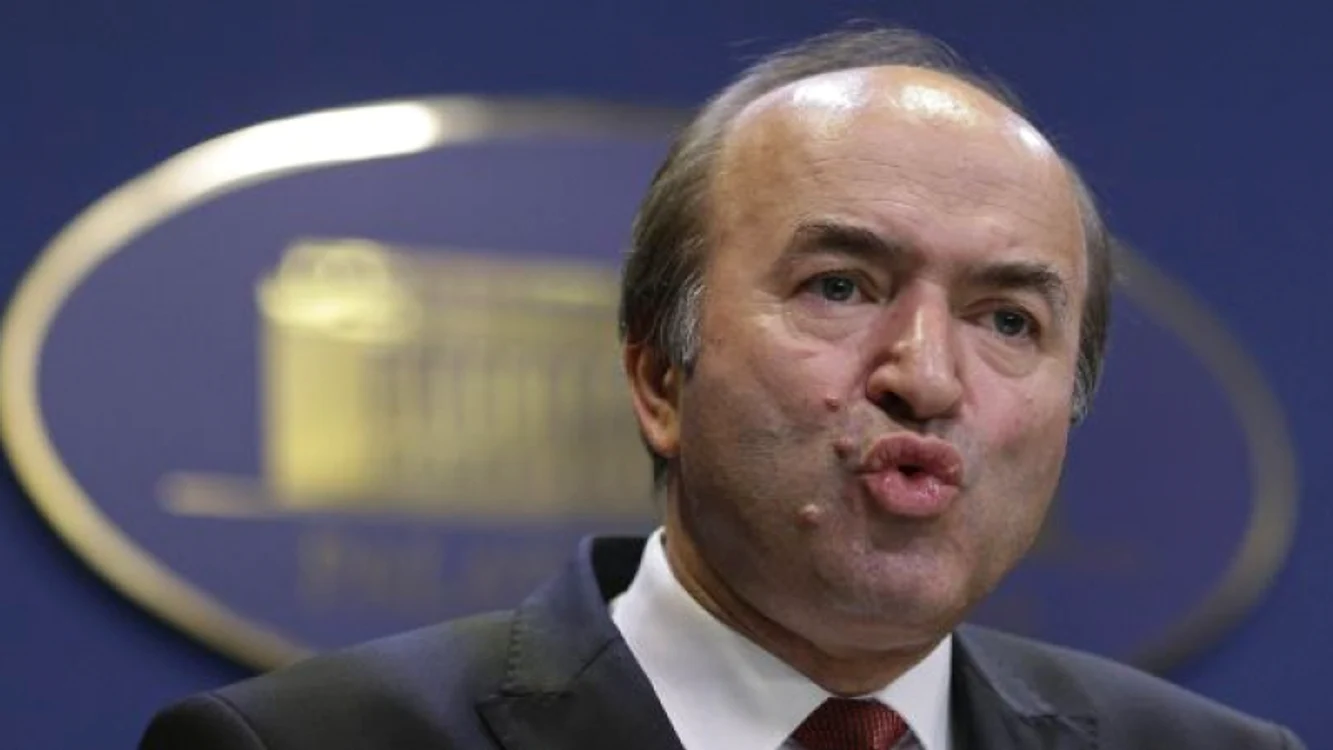 
    Tudorel Toader avertizează că odată introdus recursul în anulare va fi valabil și pentru achitări  