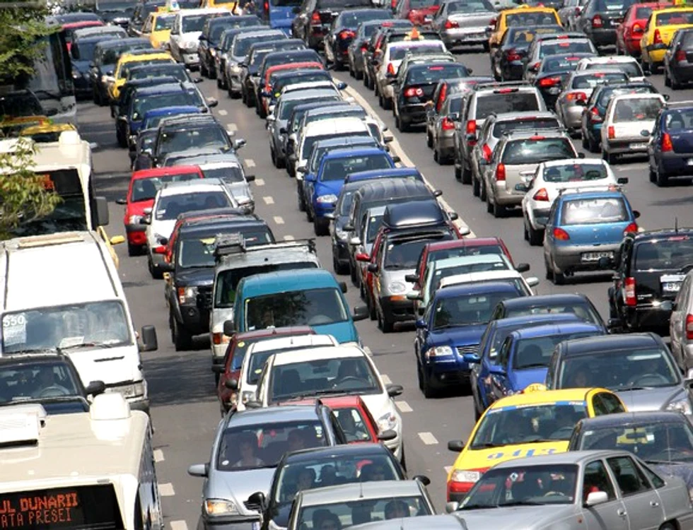 
    Vinieta Oxigen își propune să reducă poluarea produsă de mașinile vechi și traficul infernal  