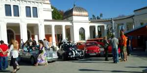 Bijuterii pe patru roţi expuse la Cluj