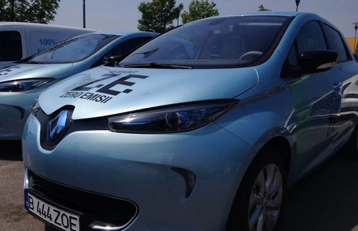 Renault Zoe FOTO Sunt Iulian Anghel, editor Adevărul, şi consider că este penibil să specific sursele fotografiilor