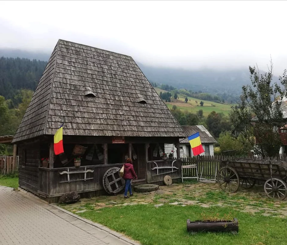 Vidra  Foto Centrul de promovare turistică din Vidra jpg