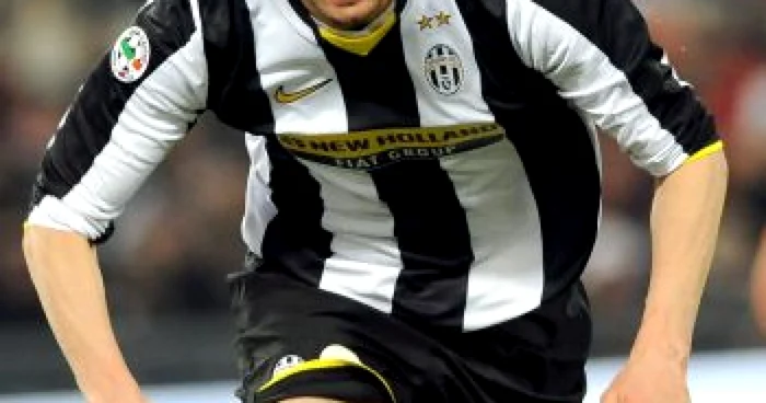 FOTBAL: Vincenzo Iaquinta şi-a prelungit contractul cu Juventus