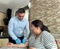 Edilul își păstrează rolul de asistent medical și face vizitele la domiciliul pacienților. FOTO: Facebook