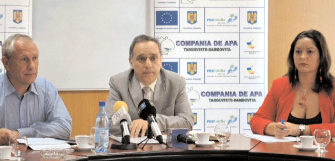Deşi Compania de Apă Târgovişte - Dâmboviţa se află, în unele comune chiar pe profit, localnicii trebuie să plătească un preţ enorm, de 7,78 lei