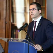 levente kovacs4 jpg