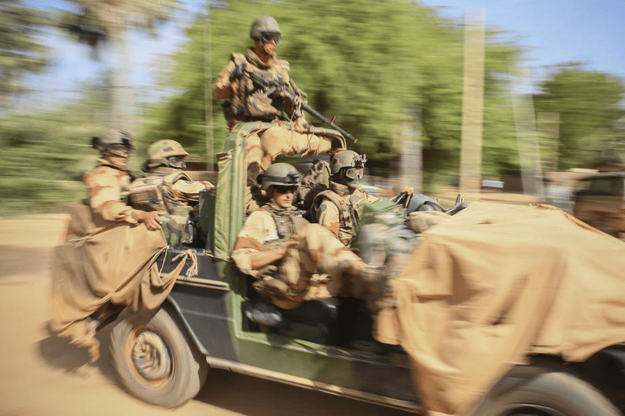 Franța a confirmat că își va retrage trupele din Burkina Faso 