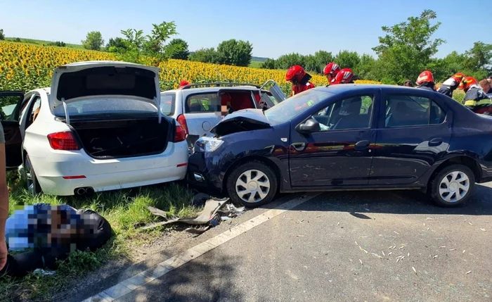 Tragedie teribilă pe DN2 soldată cu decesul a cinci persoane FOTO IPJ Ialomița