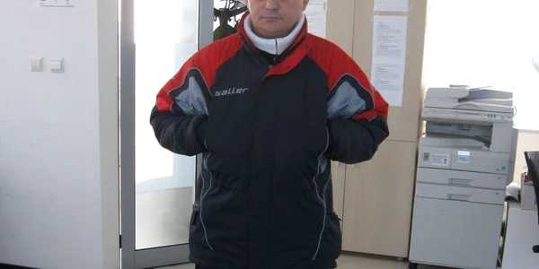 Mihai Nicolae, antrenorul lotului naţional de haltere - junioare
