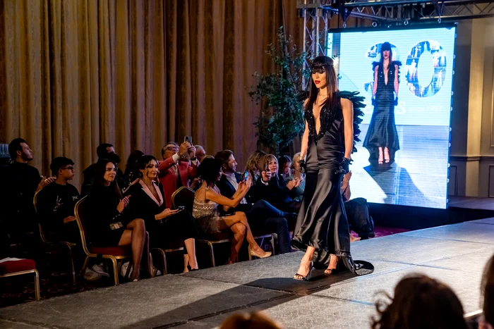 Denise Rifai, pe podium la Gala ELLIS 30   Stefan Ovidiu (12) jpg