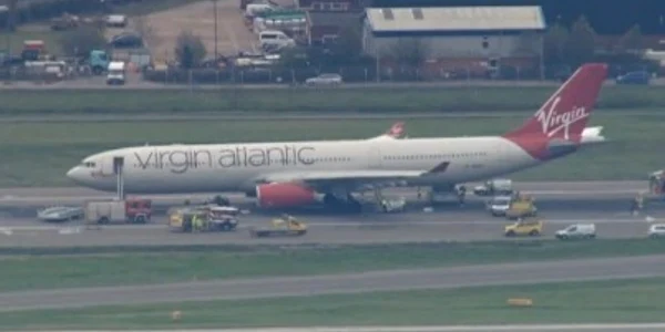 Avionul companiei Virgin Atlantic a aterizat de urgență din cauza unei probleme tehnice Foto: Captură BBC