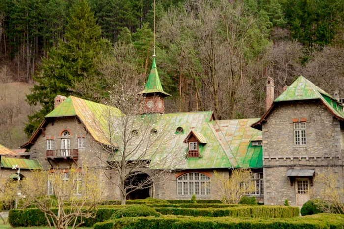 castel posada foto vinland.ro
