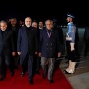 delegația iraniană la negocierile de la Islamabad jpg