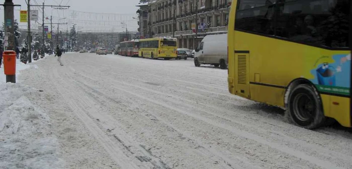 Traseele RATP vor circula în perioada Sărbătorilor - foto arhivă