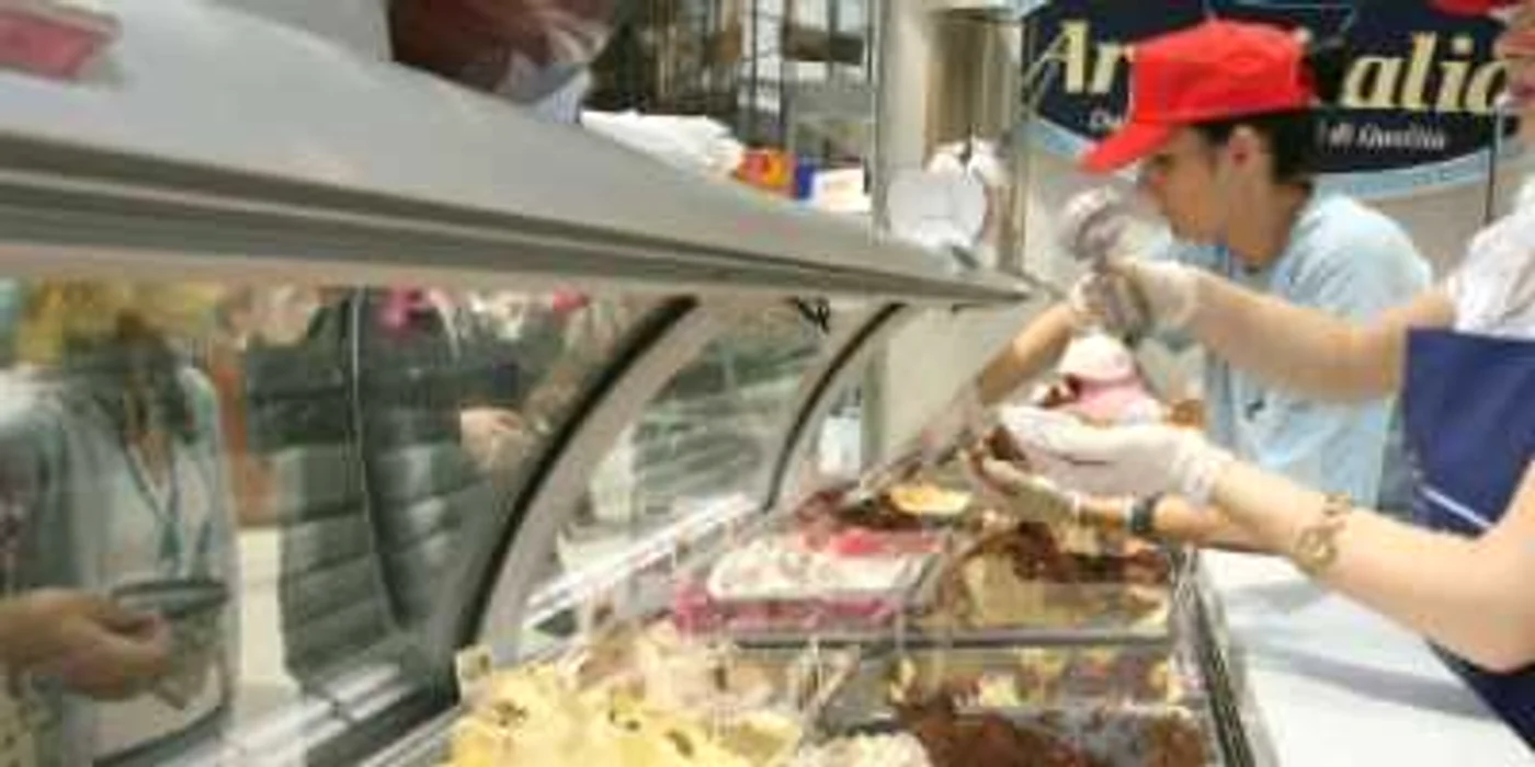 Piaţa de îngheţată îşi temperează creşterea