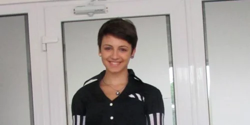 Tania Kramar cochetează şi cu teatrul