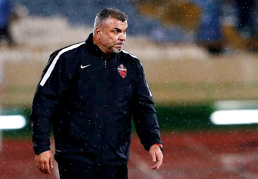 
    Cosmin OlăroiuFoto: EPA-EFE  