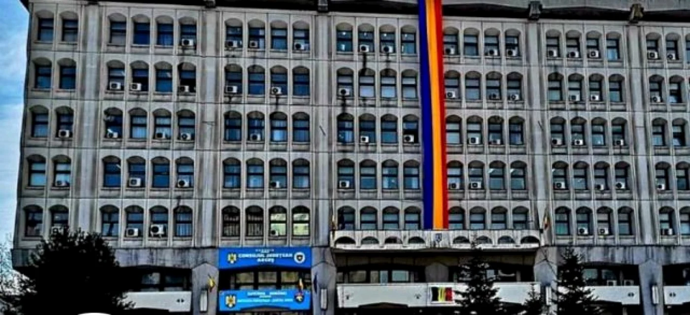 Palatul Administrativ din Piteşti– Foto Instituţia Prefectului Argeş