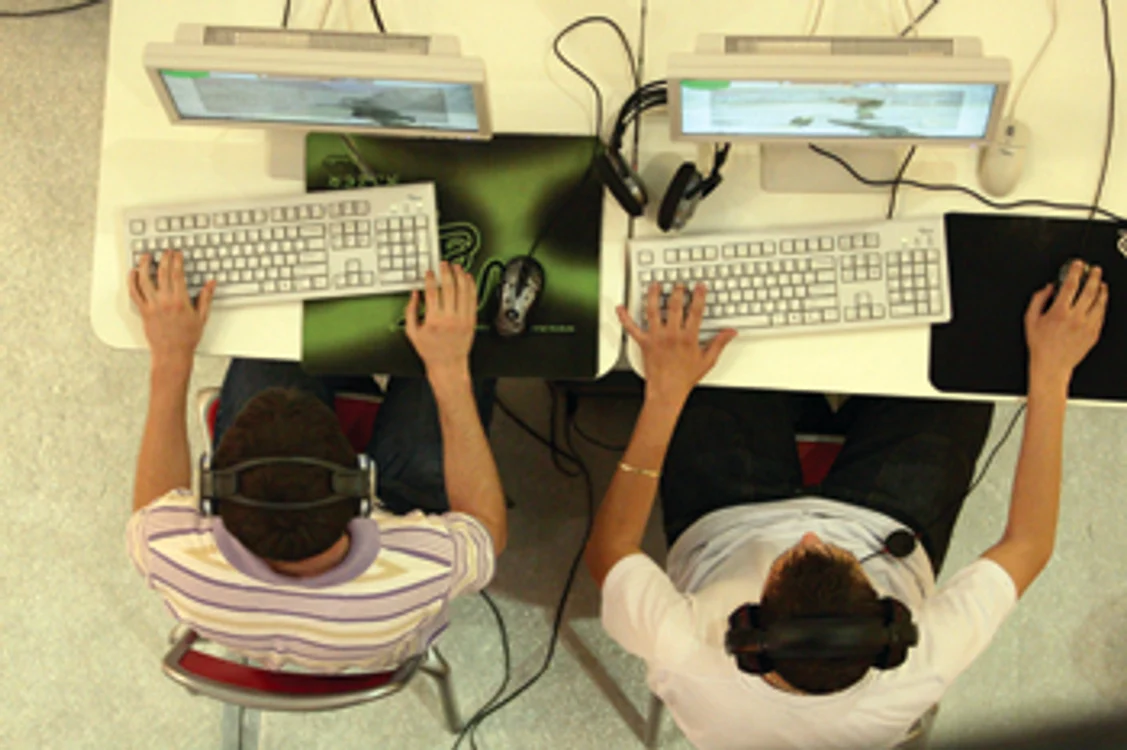Timişoara: Studenţii şi-au mutat şcoala online