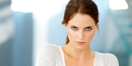 Sindromul premenstrual provoacă tulburări emoţionale