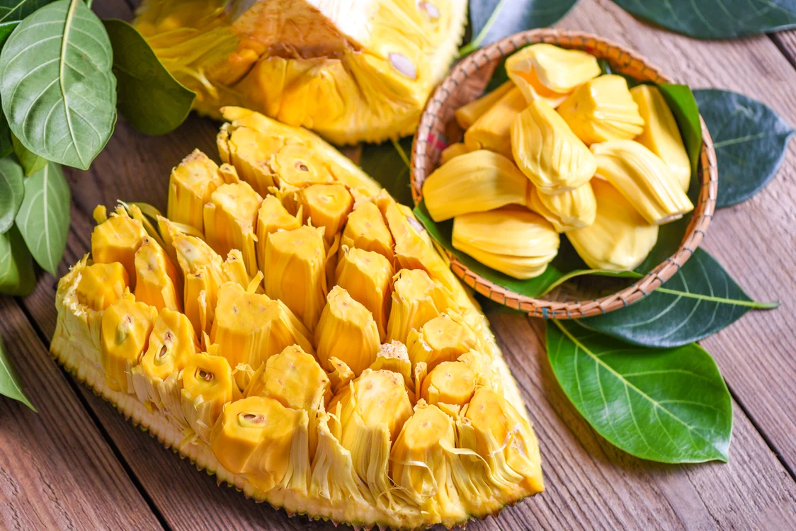 Jackfruit poate fi consumat fie crud, fie gătit, FOTO shutterstock