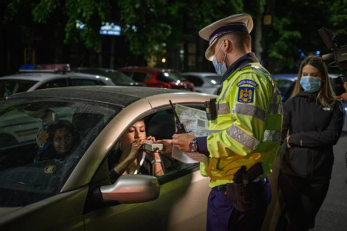 Polițiștii au oprit mașinile pe principalele artere ale Capitalei