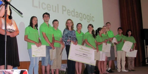 Liceul Pedagogic a primit un cec de 3.000 de euro