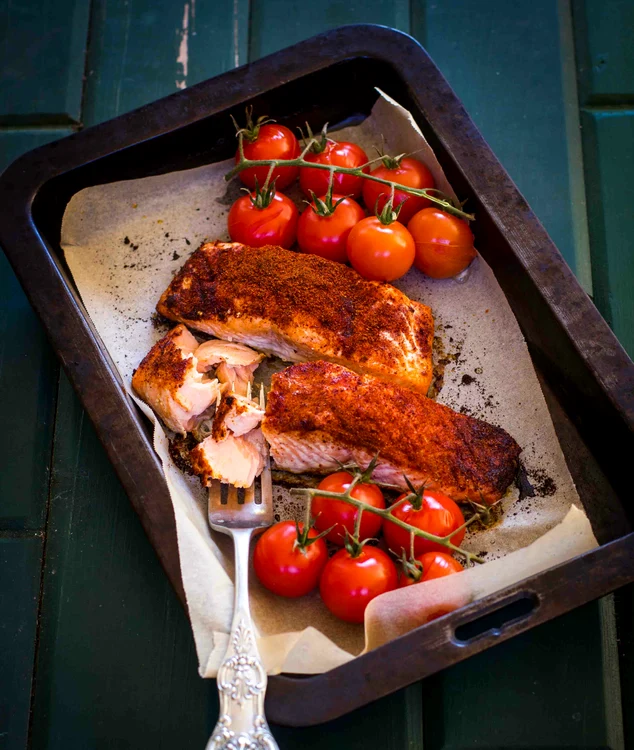 paprika roasted salmon with truss cherry tomatoes 3 (1) jpeg