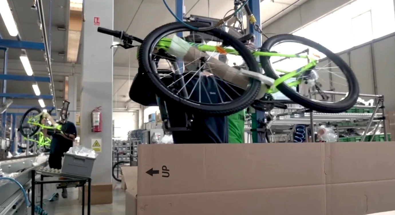 Se construieşte cea mai mare fabrică de biciclete din Europa de Est
