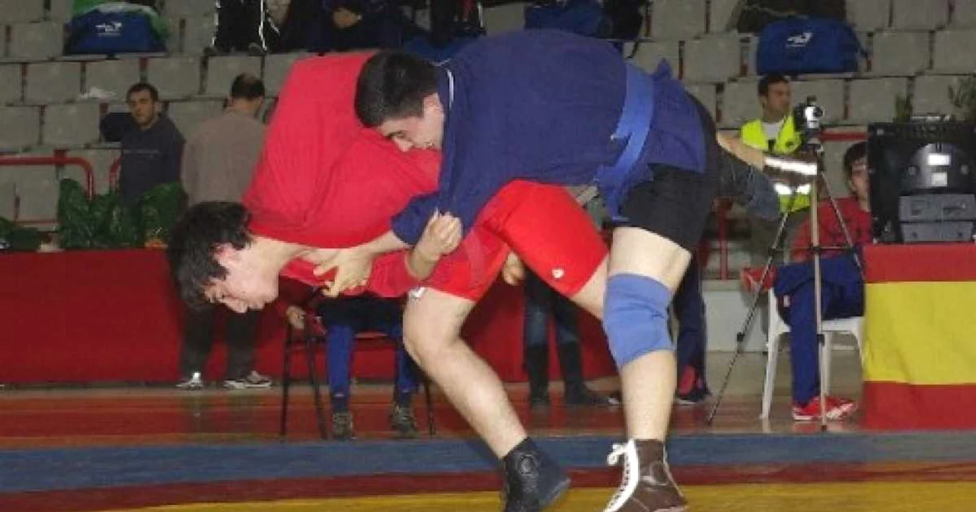 Luptătorii s-au bătut pentru premiile turneului de la Chișinău