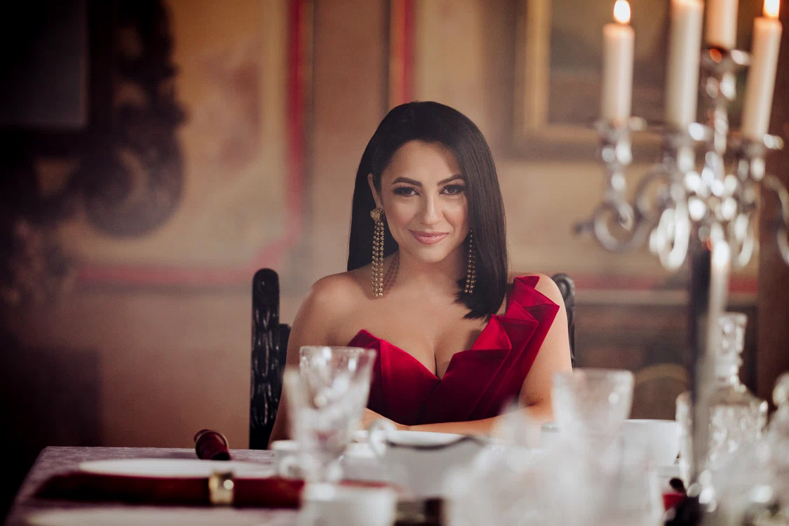 Andra, în videoclip cu Ilie Dumitrescu Jr