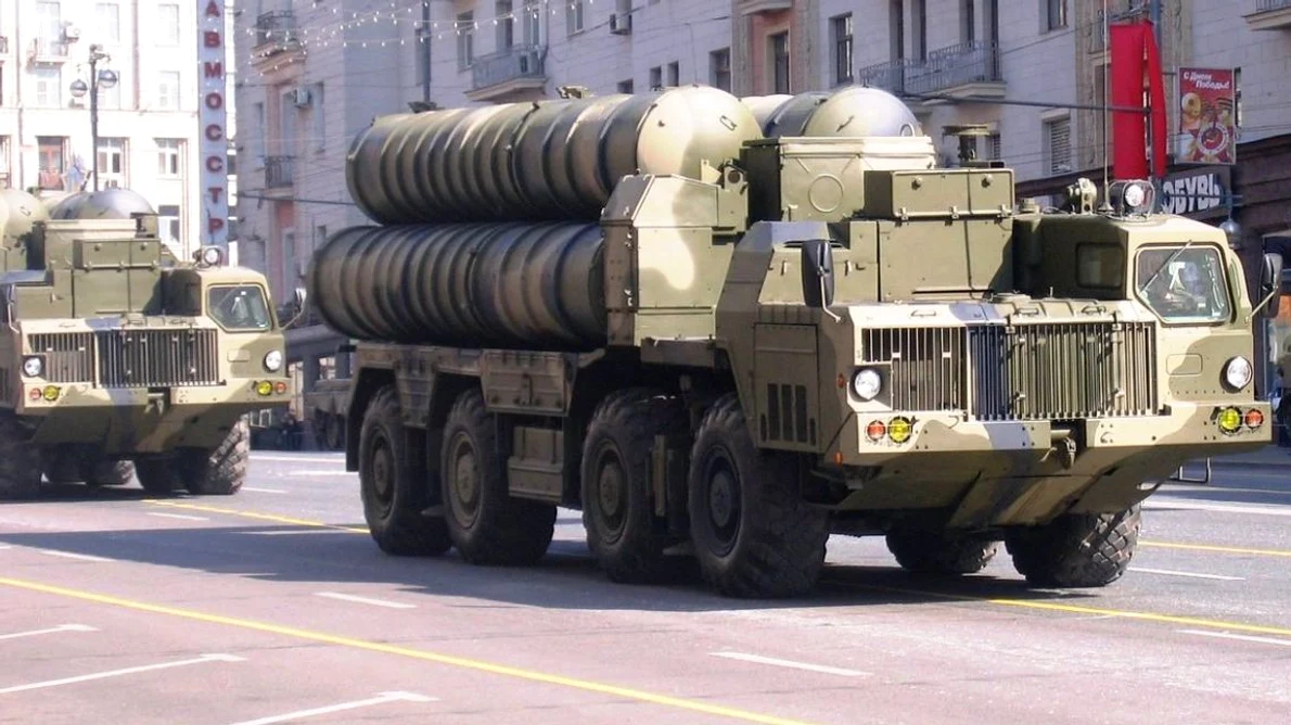 Rusia dotează armata siriană cu rachete sol aer S 300  jpeg