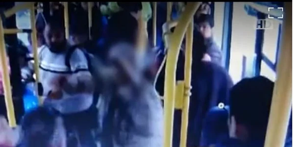 bataie autobuz pitesti Captura video ProTv jpg