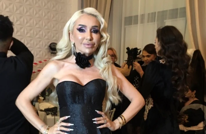 Sonia Trifan a prezentat o nouă colecție retro foto: Click!