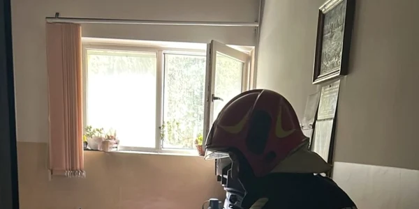 Focul a fost stins în scurt timp FOTO ISU Bihor