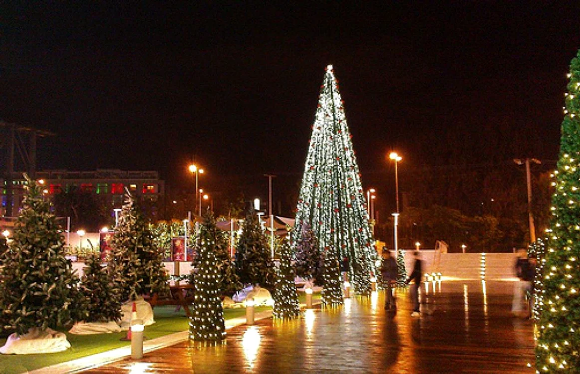 Atena, printre destinaţiile preferate ale românilor, de sărbători. FOTO greecelogue.com