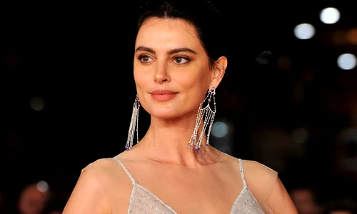 7 catrinel menghia goala 2 jpg jpeg