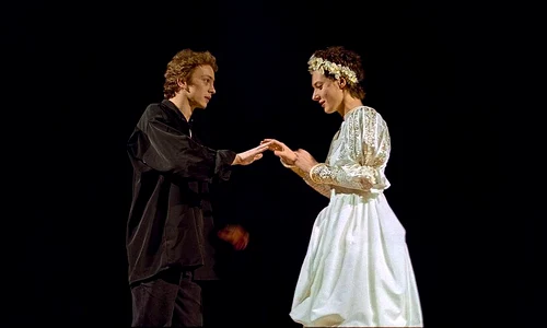 Teatrul online  Revizitare și nostalgie jpeg