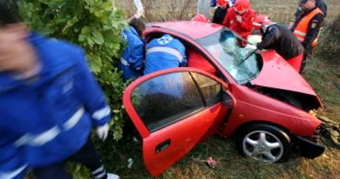 Timişoara: Duminică neagră pe şoselele din Timiş: încă un accident cu un mort şi doi răniţi