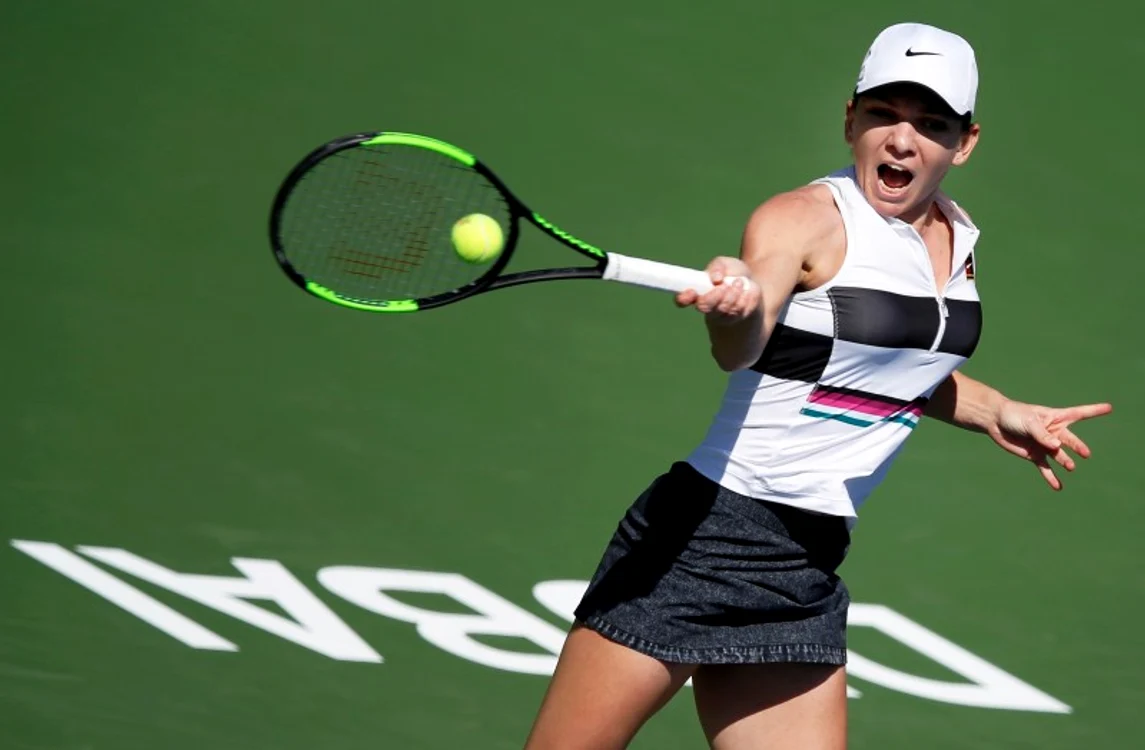 
    Simona Halep a fost incomodată și de vânt în meciul de astăziFoto: EPA  