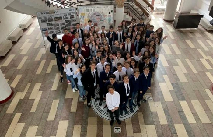 61 de copii își donează banchetul pentru bucuria copiilor din Fundația Inimă de Copil.