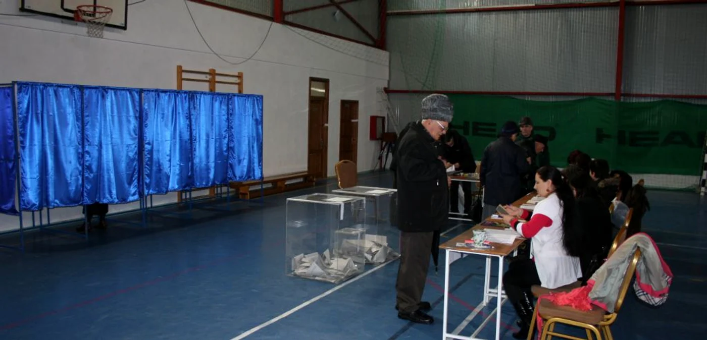 Puţini alegători s-au prezentat la vot  Foto: Ştefan Borcea
