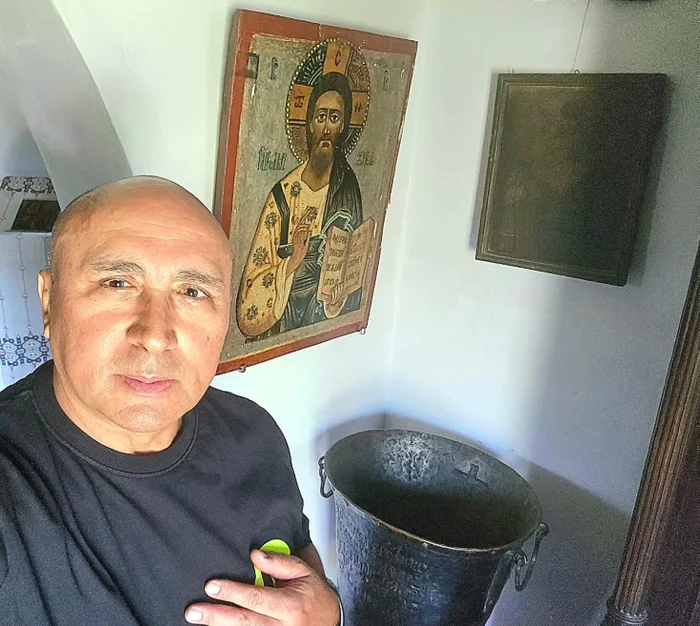 Fotografia postată de Marcel Pavel - Foto: Instagram 