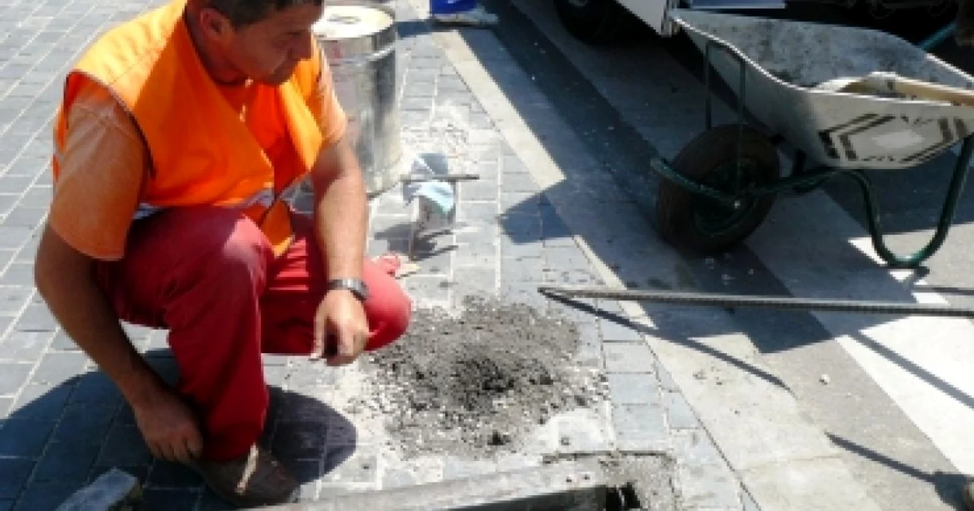 Oradea: Interzis cu mașinile pe pietonal